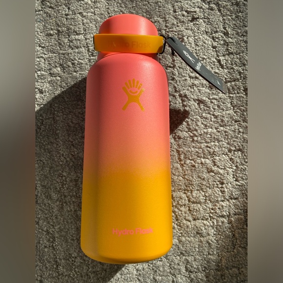 Hydro Flask Other - RARE HYDRO FLASK 32oz Hibiscus Limited Edition Hawaii -Pink and Yellow ombré NWT
